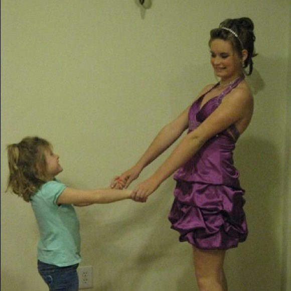 Windsor Semi Formal Dress - Picture 2 of 2